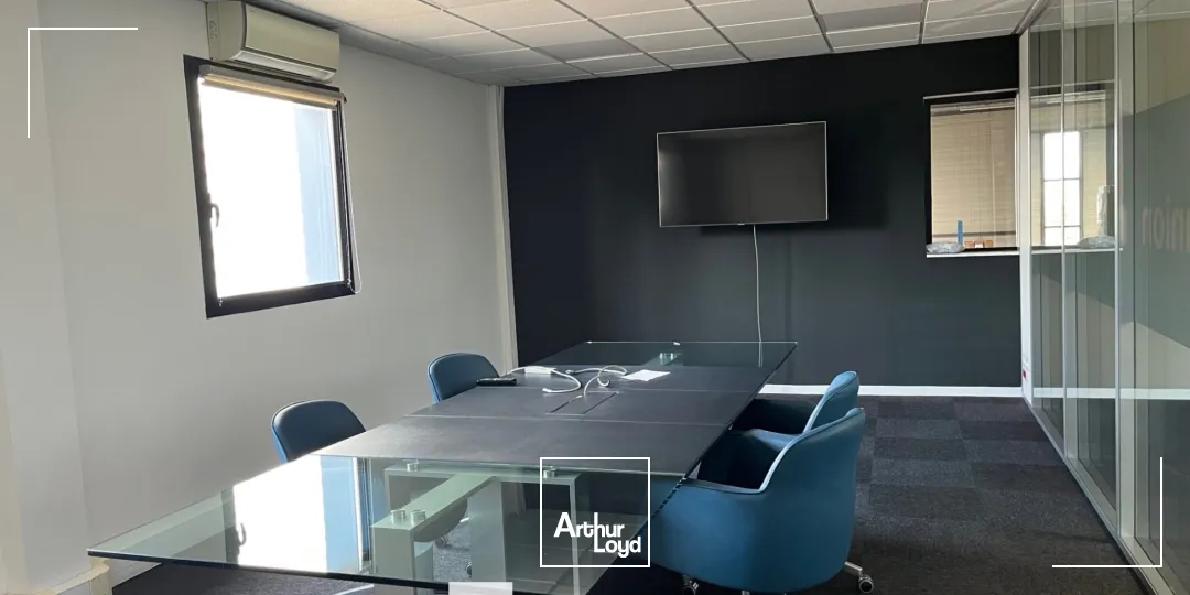 Locaux d'activité & Entrepôts - Location - SAINT PRIEST - 69800 - 4714-4714 - 7661737