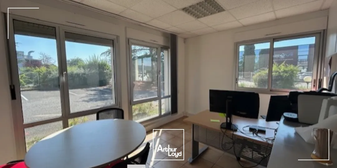 Locaux d'activité & Entrepôts - Vente - CHASSIEU - 69680 - 1354-1354 - 7661748