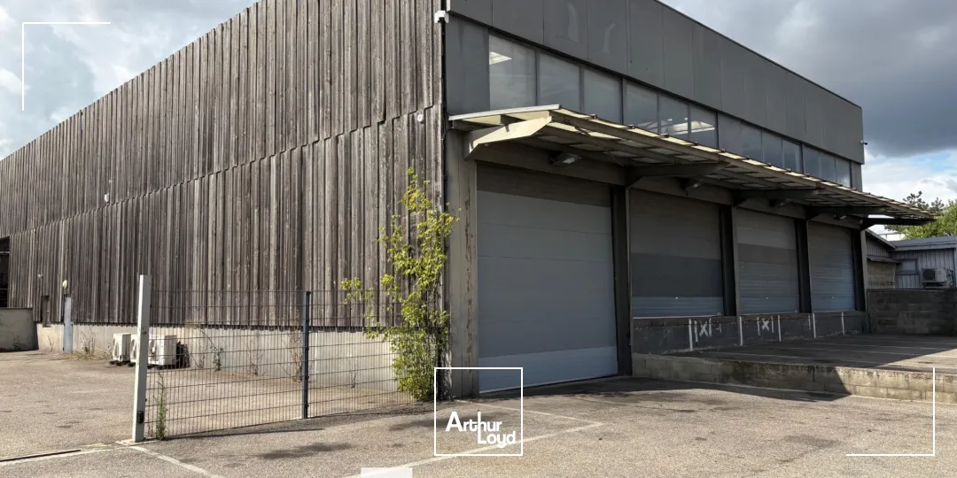 Locaux d'activité & Entrepôts - Location - SAINT PRIEST - 69800 - 500-1500 - 7661784