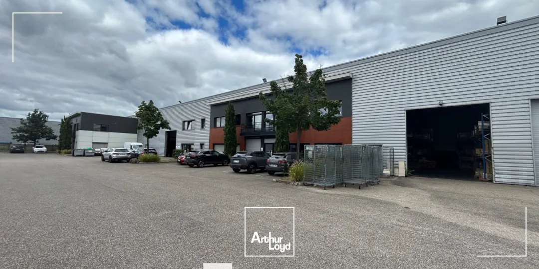 Locaux d'activité & Entrepôts - Location - DECINES CHARPIEU - 69150 - 2739-2739 - 7661786
