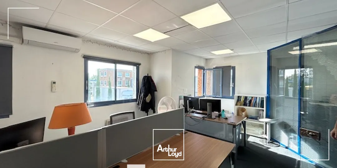 Locaux d'activité & Entrepôts - Location - CHASSIEU - 69680 - 1600-1600 - 7661854