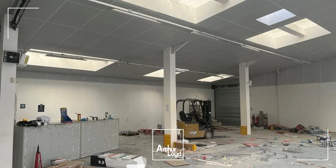 Locaux d'activité & Entrepôts - Location - VOIRON - 38500 - 414-414 - 7661862