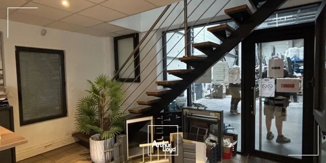 Locaux d'activité & Entrepôts - Location - CHASSIEU - 69680 - 600-600 - 7661976