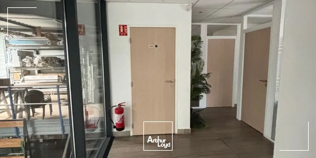 Locaux d'activité & Entrepôts - Location - CHASSIEU - 69680 - 600-600 - 7661977