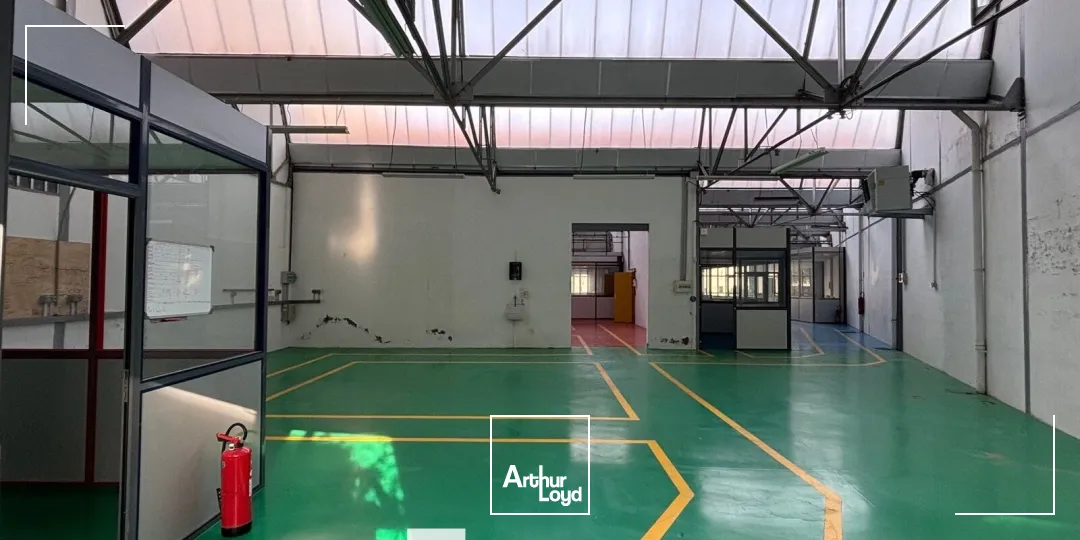 Locaux d'activité & Entrepôts - Location - LYON - 69007 - 642-642 - 7662000