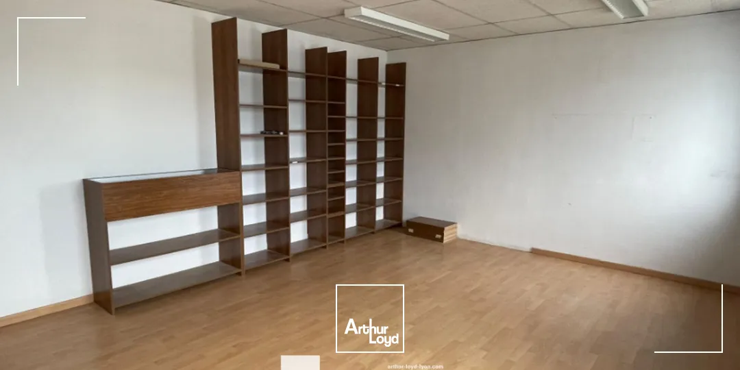 Locaux d'activité & Entrepôts - Location - CHASSIEU - 69680 - 806-806 - 7662040