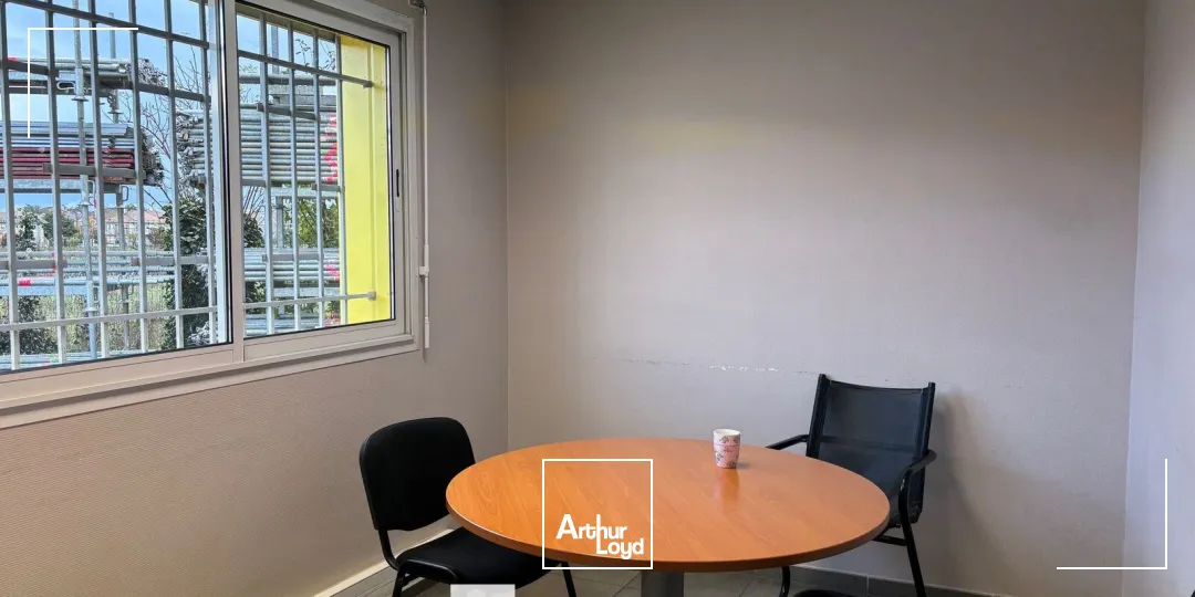 Locaux d'activité & Entrepôts - Vente - CHARVIEU CHAVAGNEUX - 38230 - 941-941 - 7662055