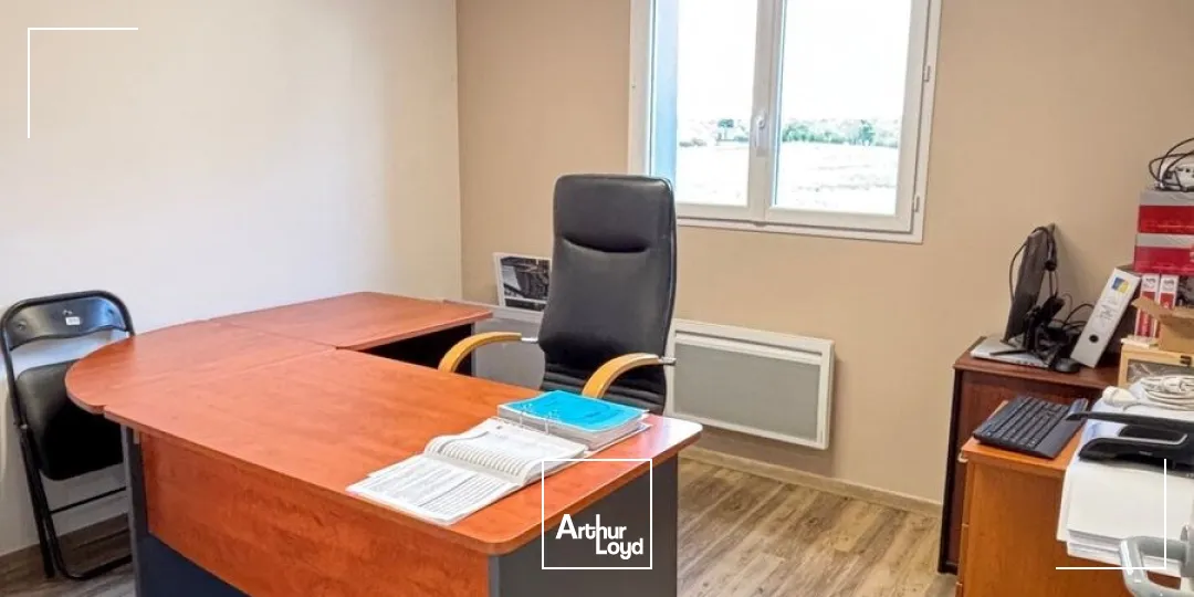 Locaux d'activité & Entrepôts - Vente - CHARVIEU CHAVAGNEUX - 38230 - 941-941 - 7662056