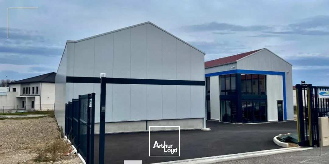 Locaux d'activité & Entrepôts - Location - CHAVANOZ - 38230 - 138.5-138.5 - 7662082