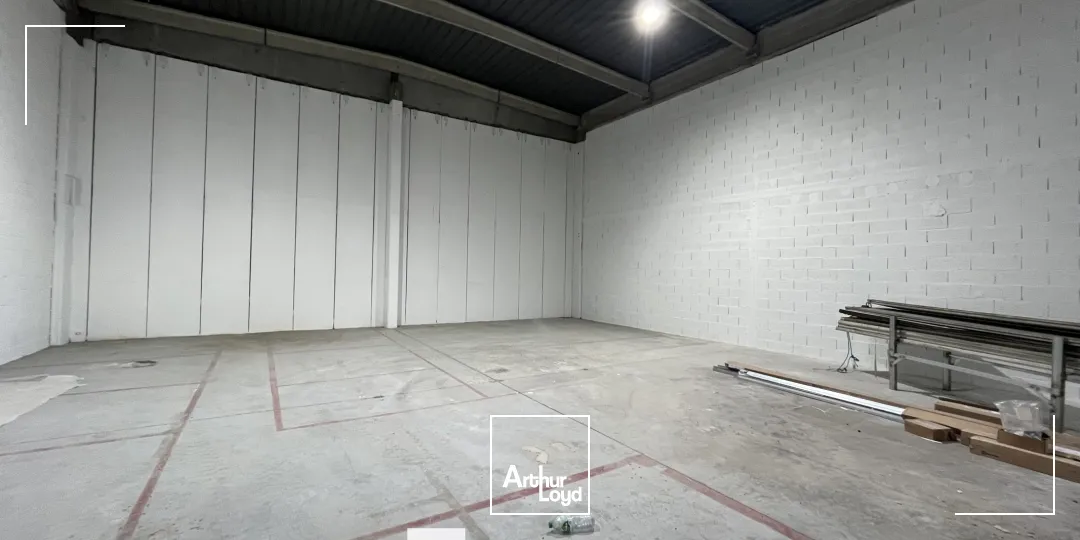 Locaux d'activité & Entrepôts - Vente - SAINT PRIEST - 69800 - 288-288 - 7662092