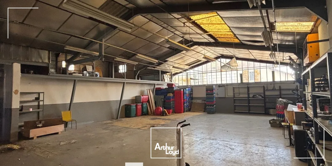 Locaux d'activité & Entrepôts - Location - VAULX EN VELIN - 69120 - 480-480 - 7662095