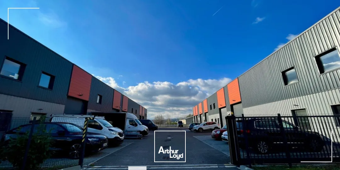 Locaux d'activité & Entrepôts - Location - BRIGNAIS - 69530 - 197.03-197.03 - 7662158