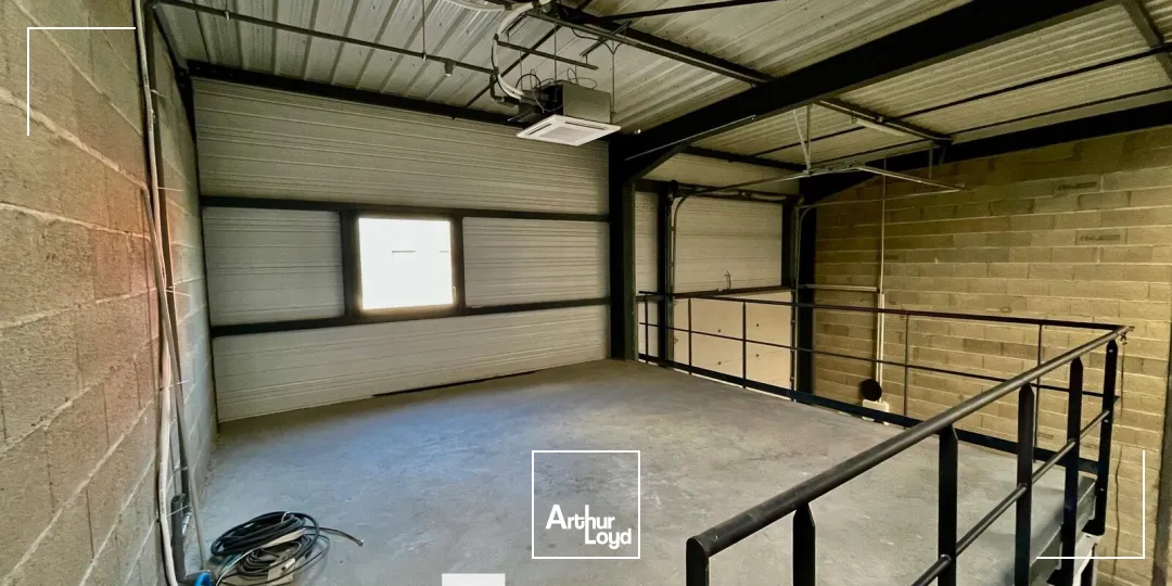 Locaux d'activité & Entrepôts - Location - BRIGNAIS - 69530 - 197.03-197.03 - 7662156