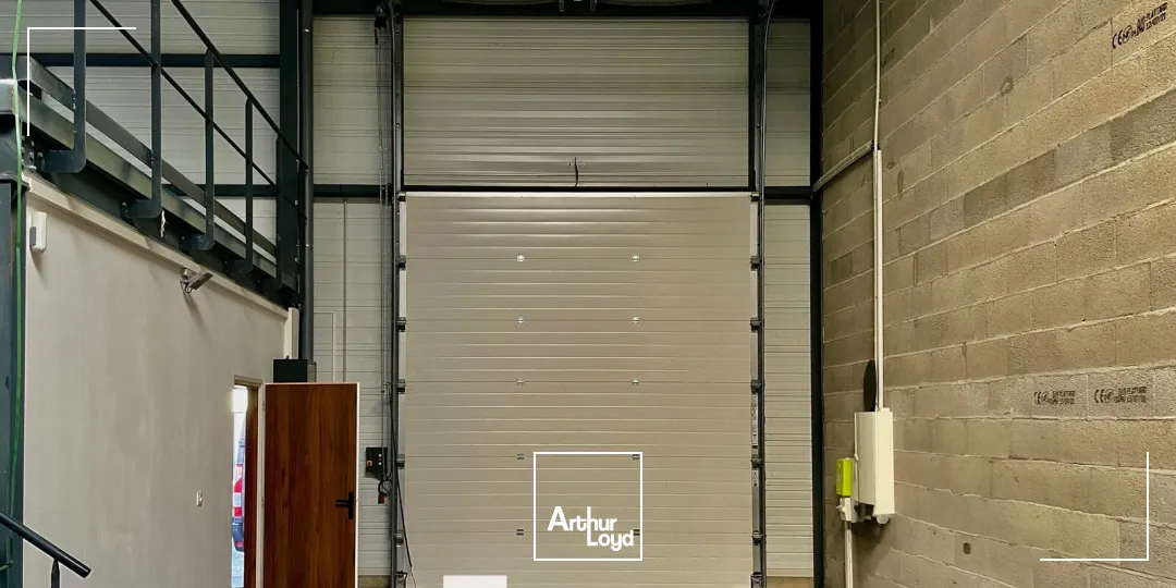 Locaux d'activité & Entrepôts - Location - BRIGNAIS - 69530 - 197.03-197.03 - 7662157