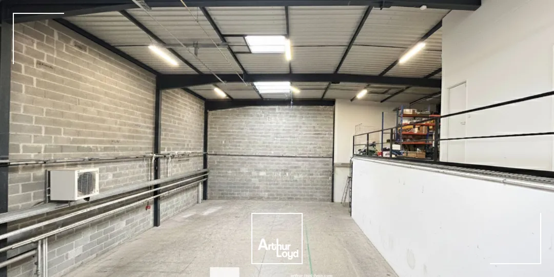 Locaux d'activité & Entrepôts - Location - VENISSIEUX - 69200 - 410-410 - 7662165