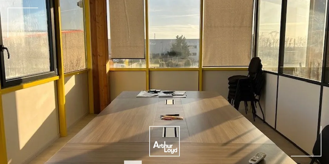 Locaux d'activité & Entrepôts - Location - MEYZIEU - 69330 - 2653-2653 - 7662193