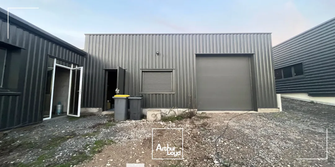 Locaux d'activité & Entrepôts - Location - SAINTE CONSORCE - 69280 - 160-340 - 7662206