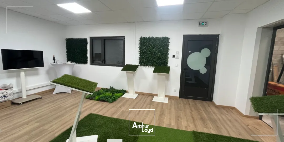 Locaux d'activité & Entrepôts - Location - SAINTE CONSORCE - 69280 - 150-150 - 7662215