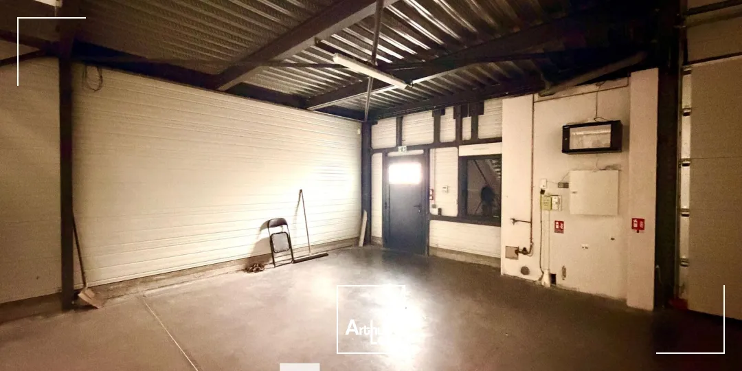 Locaux d'activité & Entrepôts - Location - MIRIBEL - 01700 - 151-151 - 7662259