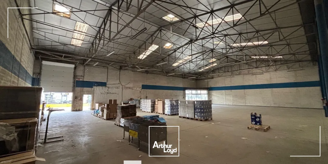 Locaux d'activité & Entrepôts - Location - VAULX EN VELIN - 69120 - 980-980 - 7662289