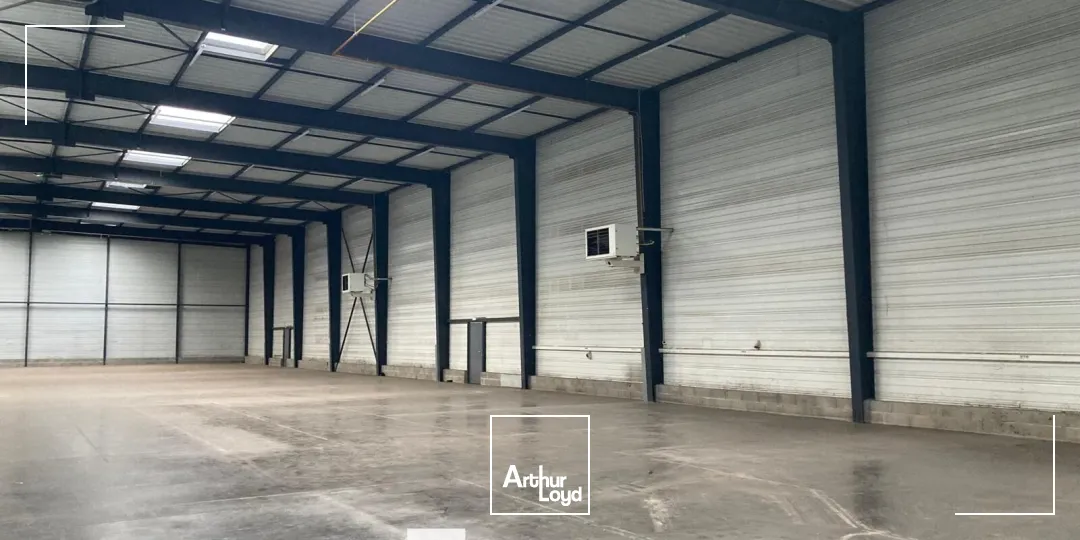 Locaux d'activité & Entrepôts - Location - DECINES CHARPIEU - 69150 - 488.4-2734.1 - 7662330