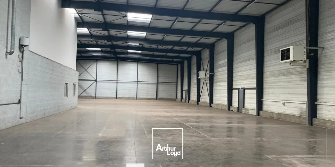 Locaux d'activité & Entrepôts - Location - DECINES CHARPIEU - 69150 - 488.4-2734.1 - 7662332