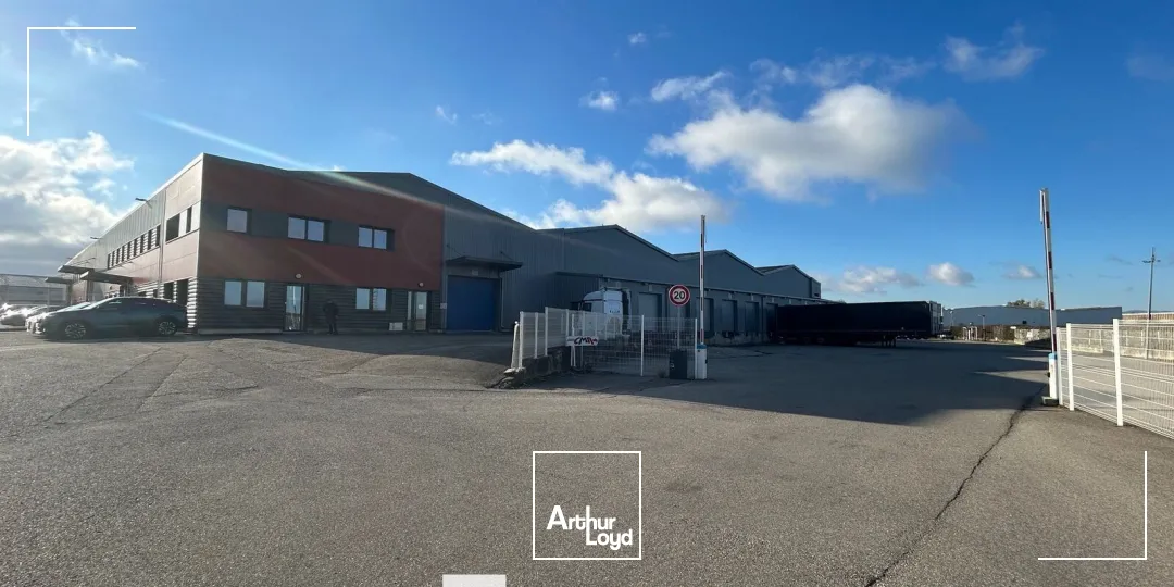 Locaux d'activité & Entrepôts - Location - CORBAS - 69960 - 4586-4586 - 7662388