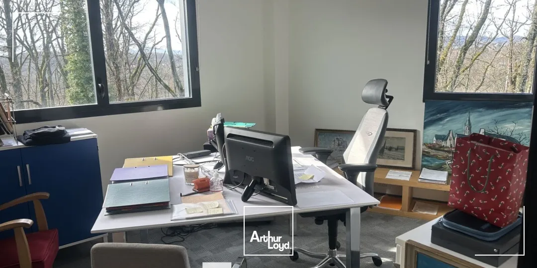 Locaux d'activité & Entrepôts - Location - DARDILLY - 69570 - 670-670 - 7662400