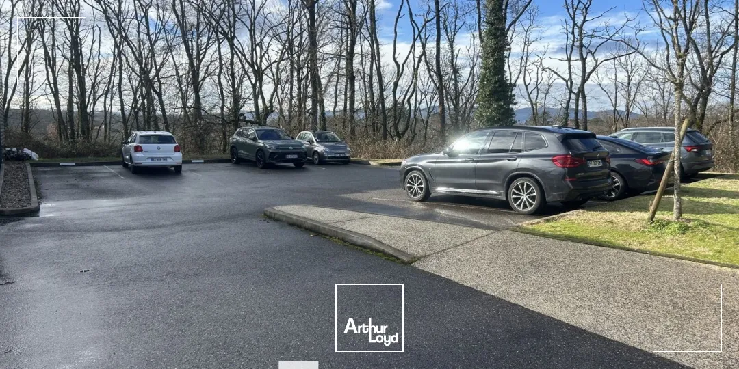 Locaux d'activité & Entrepôts - Location - DARDILLY - 69570 - 670-670 - 7662404