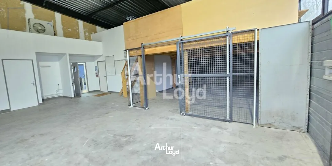 Locaux d'activité & Entrepôts - Location - SAINTE GEMMES SUR LOIRE - 49130 - 245-245 - 7662685