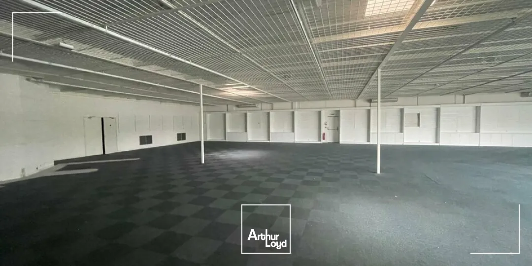 Locaux commerciaux - Location - LA ROCHE-SUR-YON - 85000 - 761-761 - 7662759