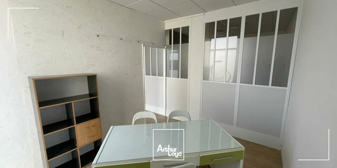 Locaux commerciaux - Vente - CHANTONNAY - 85110 - 47-47 - 7662770