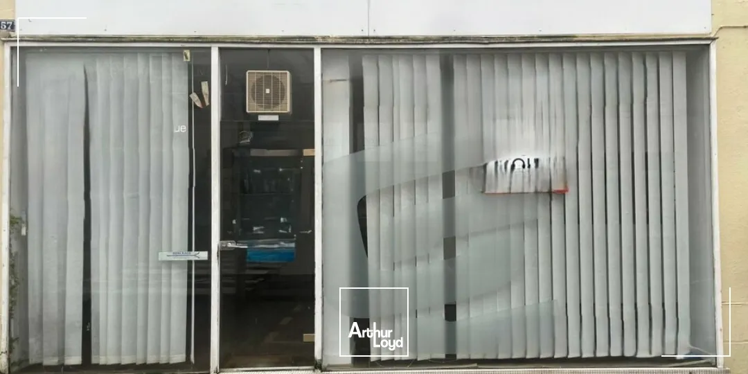 Locaux commerciaux - Location - LA ROCHE-SUR-YON - 85000 - 66-66 - 7662781