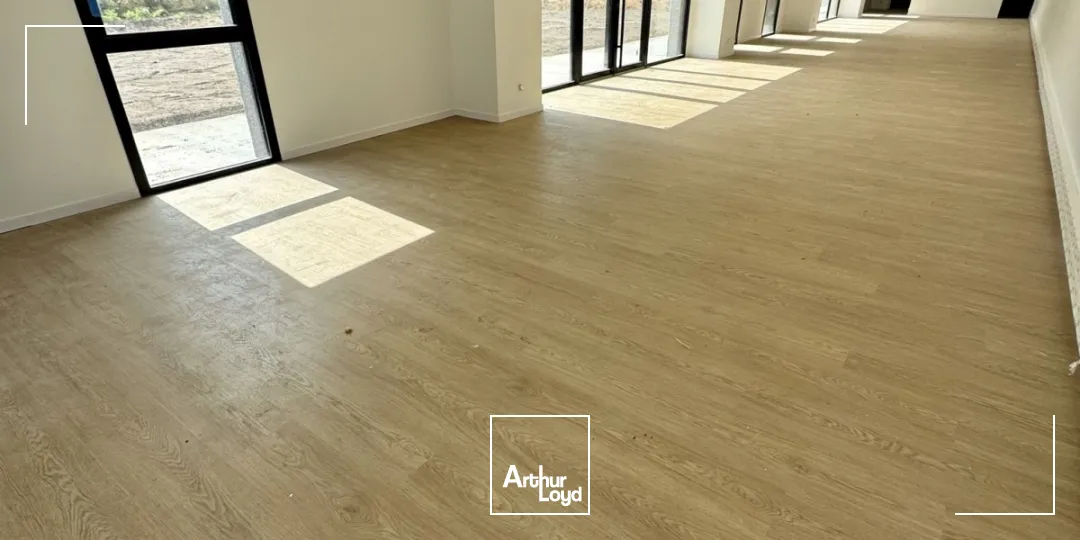 Locaux d'activité & Entrepôts - Location - SAINT ETIENNE DU ROUVRAY - 76800 - 1130-1130 - 7662970