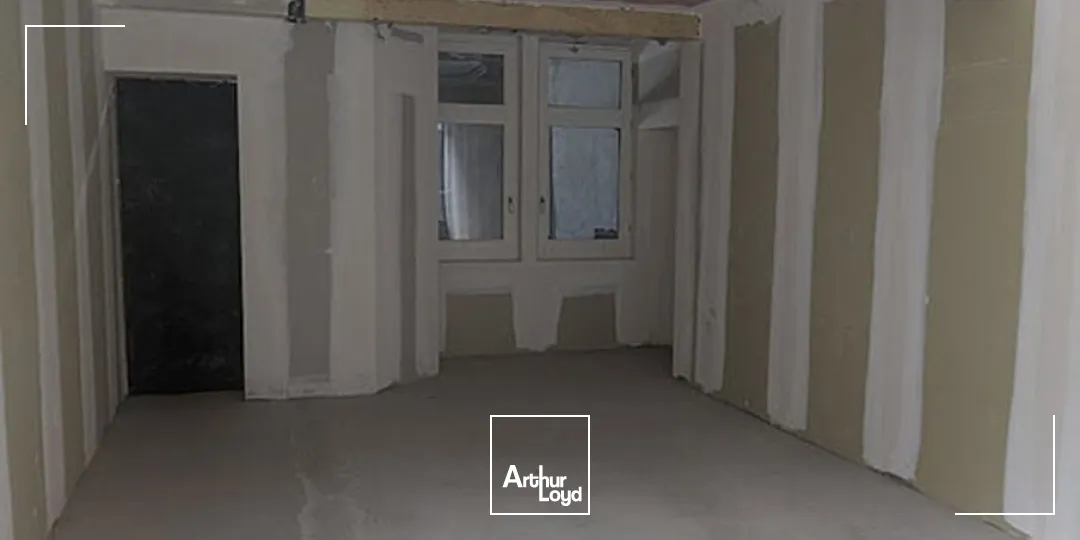 Locaux commerciaux - Vente - FEURS - 42110 - 131.98-131.98 - 7663178