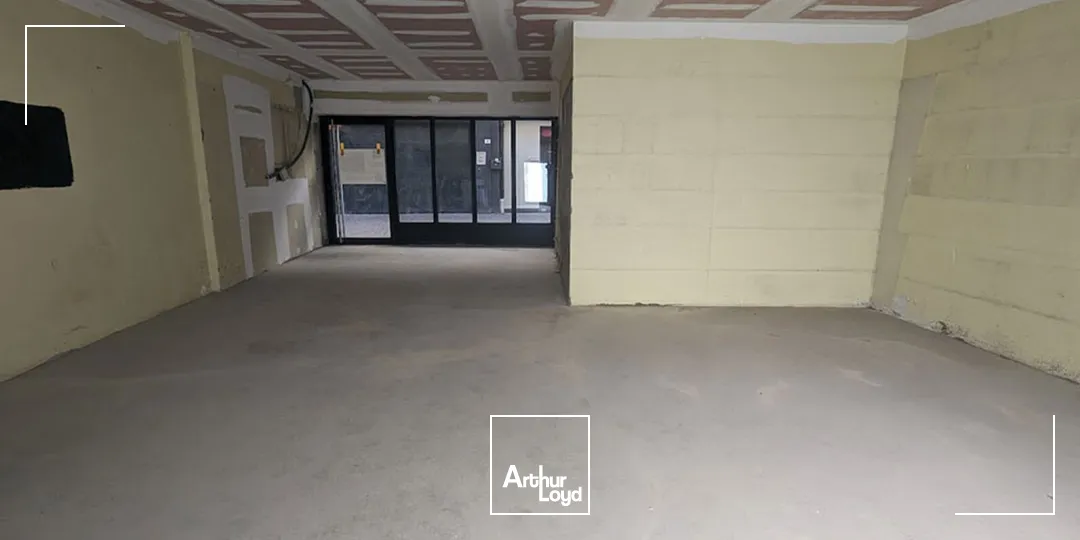 Locaux commerciaux - Vente - FEURS - 42110 - 131.98-131.98 - 7663180