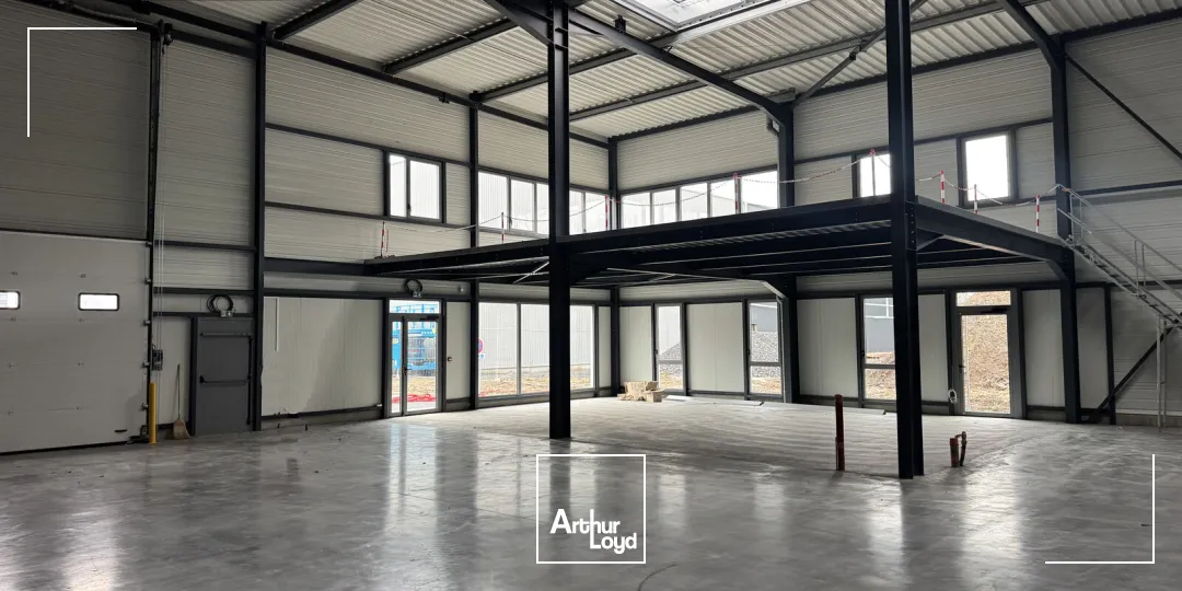 Locaux d'activité & Entrepôts - Location - HELLEMMES LILLE - 59260 - 700-700 - 7663277