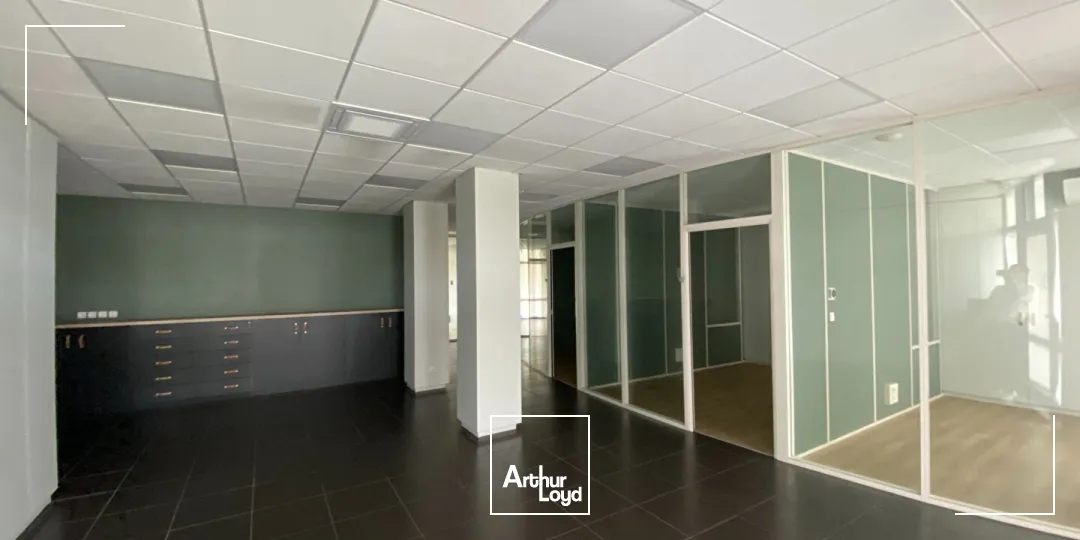 Bureaux - Location - LA ROCHELLE - 17000 - 130-130 - 7663551