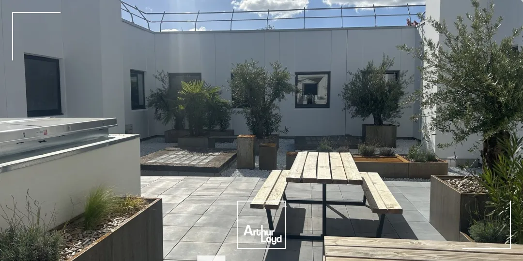 Locaux d'activité & Entrepôts - Location - LIMONEST - 69760 - 612-3124 - 7663623