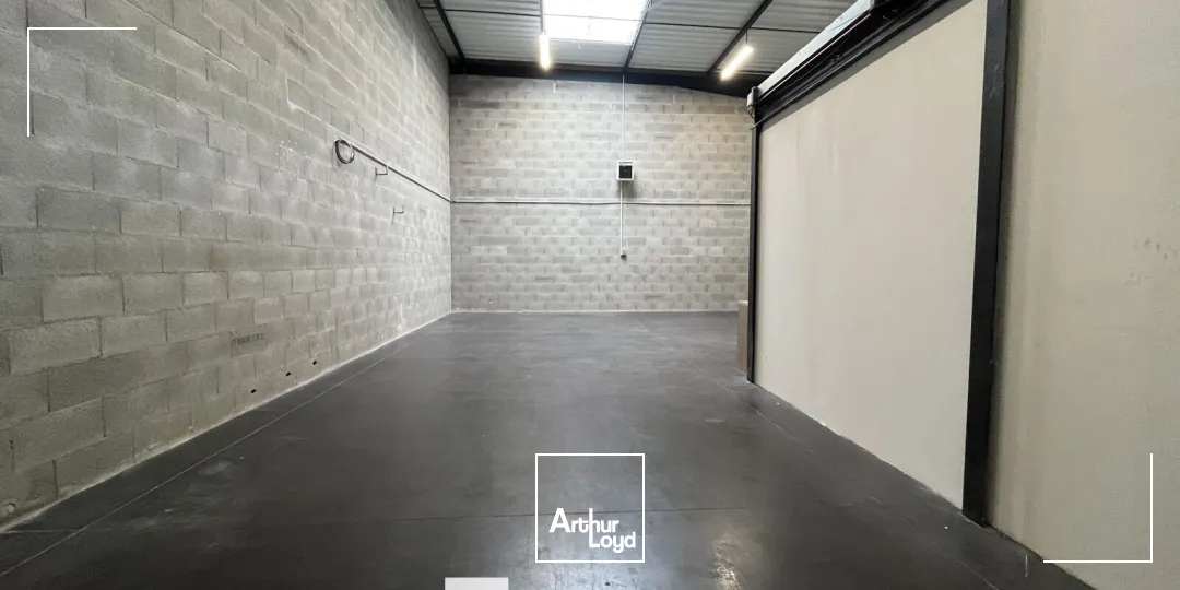 Locaux d'activité & Entrepôts - Location - VILLEURBANNE - 69100 - 197-197 - 7663639