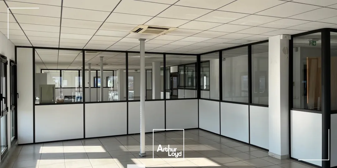 Locaux d'activité & Entrepôts - Location - SAINT PRIEST - 69800 - 3769-3769 - 7663645