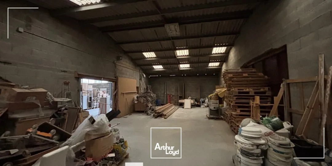 Locaux d'activité & Entrepôts - Location - LA BOISSE - 01120 - 550-550 - 7663662