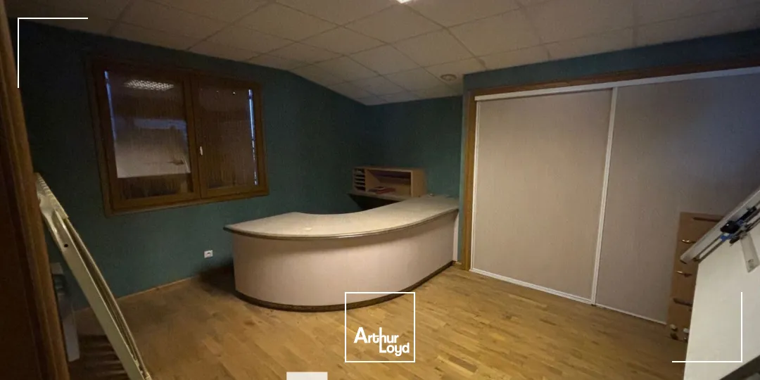 Locaux d'activité & Entrepôts - Location - LA BOISSE - 01120 - 550-550 - 7663665