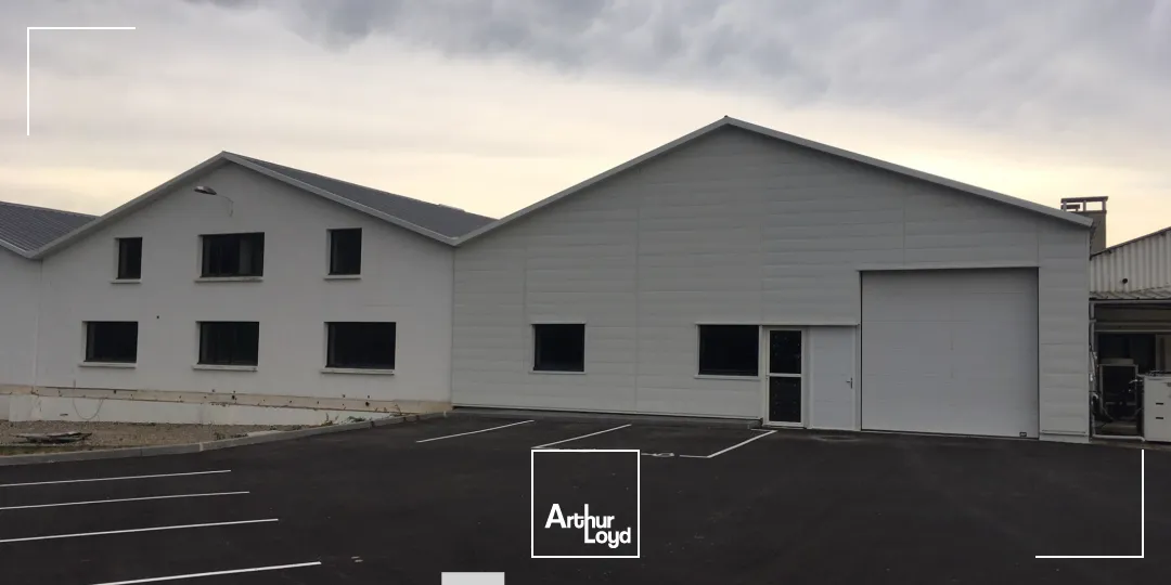 Locaux d'activité & Entrepôts - Location - REYRIEUX - 01600 - 520-1505.5 - 7663694