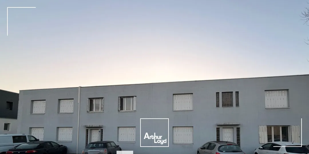 Locaux d'activité & Entrepôts - Location - SAINT SYMPHORIEN D'OZON - 69360 - 151-151 - 7663696