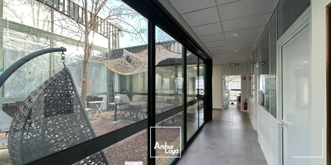 Locaux d'activité & Entrepôts - Location - CHAMPAGNE AU MONT D'OR - 69410 - 1735-1735 - 7663705