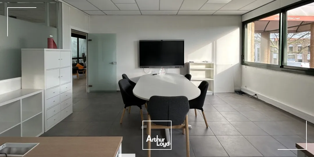 Locaux d'activité & Entrepôts - Location - CHAMPAGNE AU MONT D'OR - 69410 - 1735-1735 - 7663708