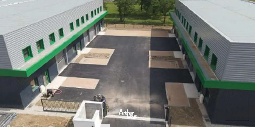 Locaux d'activité & Entrepôts - Location - TIGNIEU JAMEYZIEU - 38230 - 230-460 - 7663817