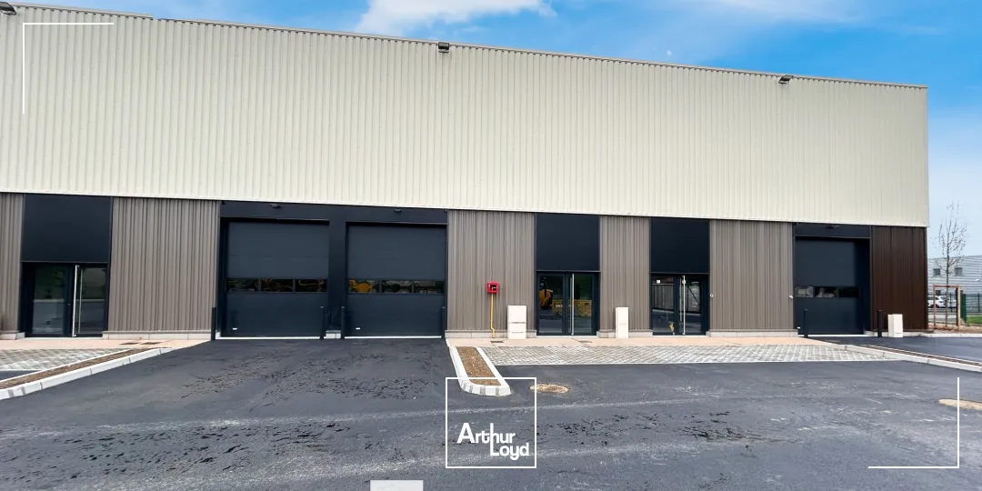 Locaux d'activité & Entrepôts - Vente - RILLIEUX LA PAPE - 69140 - 230-3543 - 7663823