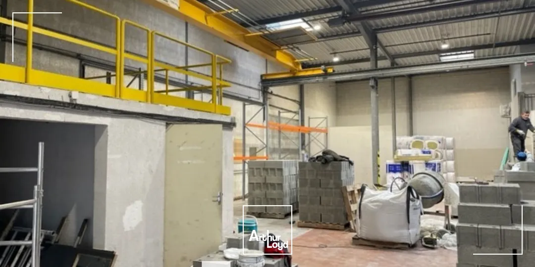 Locaux d'activité & Entrepôts - Location - BRON - 69500 - 230-490 - 7663848